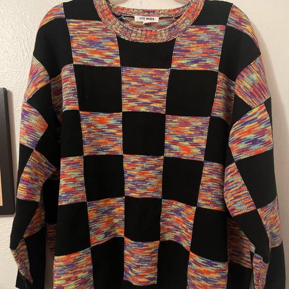 Steve Madden Sweaters - Steve Madden Checkered knit Sweater, 2x
